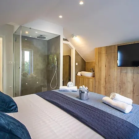 Incredibly Beautiful Stone House Lota - Makarska Exklusiv Bast