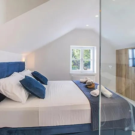 ヴィラ Incredibly Beautiful Stone House Lota - Makarska Exklusiv