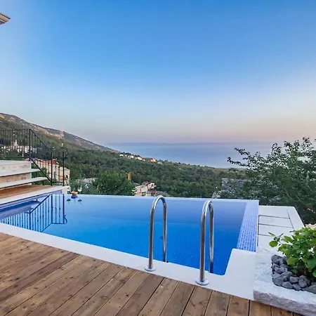 Incredibly Beautiful Stone House Lota - Makarska Exklusiv Bast