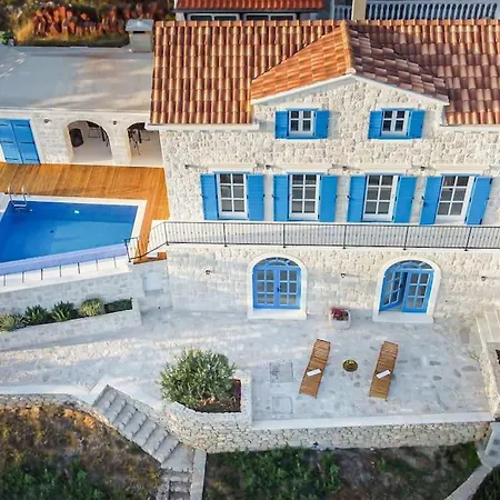 Incredibly Beautiful Stone House Lota - Makarska Exklusiv Villa *